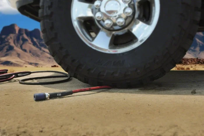 Dino-Hide Rubber Lead In Air Hose; 3/8-Inch x 3-Foot