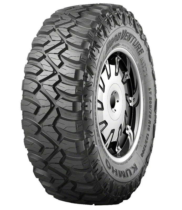 Kumho Road Venture MT71 Tire (33″ – 285/70R17)