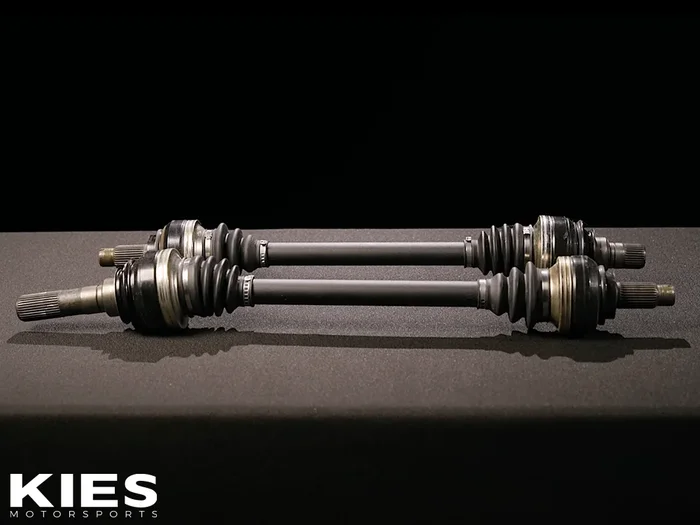 The Driveshaft Shop BMW 2014+ F80/F82 M4 Rear Axle Bar / CV Upgrade